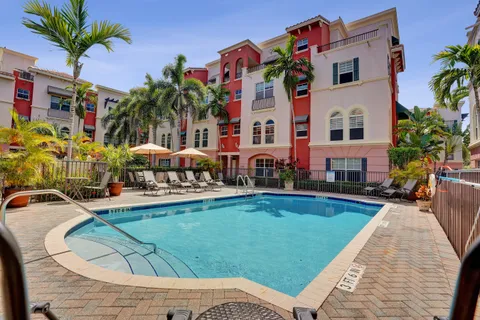 $575,000 | 1033 Northeast 17th Way, Unit 1201, Fort Lauderdale, FL 33304