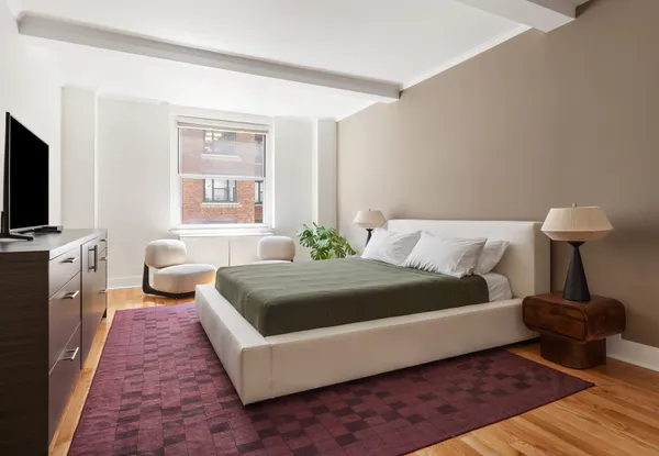 $7,000 | 111 East 56th Street, Unit 704 | Midtown East