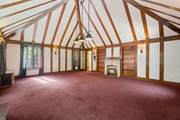 $1,150,000 | 113 Maple Avenue, Oil City, PA 16301