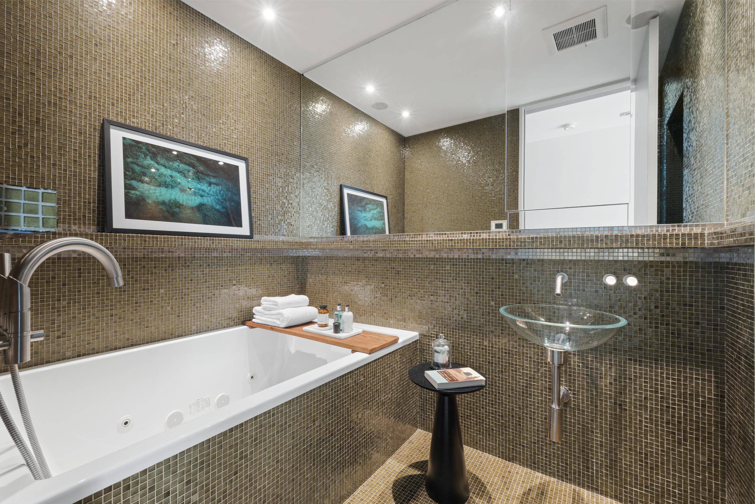 200 Chambers Street, Unit 7AI Manhattan, NY 10007 - Photo 17 of 28 a bathroom with a sink and a bathtub