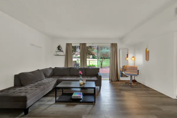 $587,000 | 3161 Valley Green Lane, Napa, CA 94558