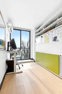 $2,825,000 | 21 South End Avenue, Unit 402 | Battery Park City