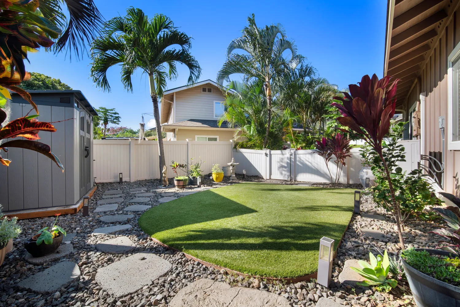 $975,000 | 223 Lau Oliwa Loop, Unit 38, Wailuku, HI 96793