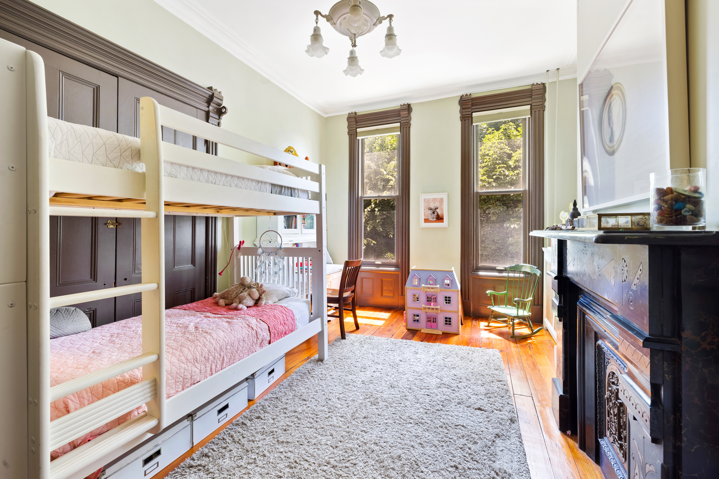 27 Windsor Place Brooklyn, NY 11215 - Photo 8 of 10