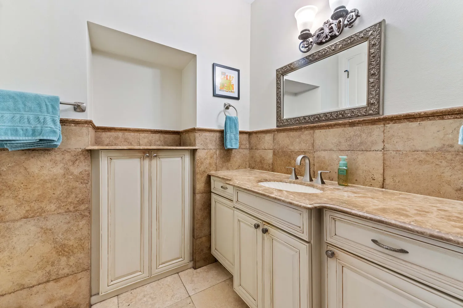 $1,700,000 | 746 West Palmetto Park Road, Boca Raton, FL 33486