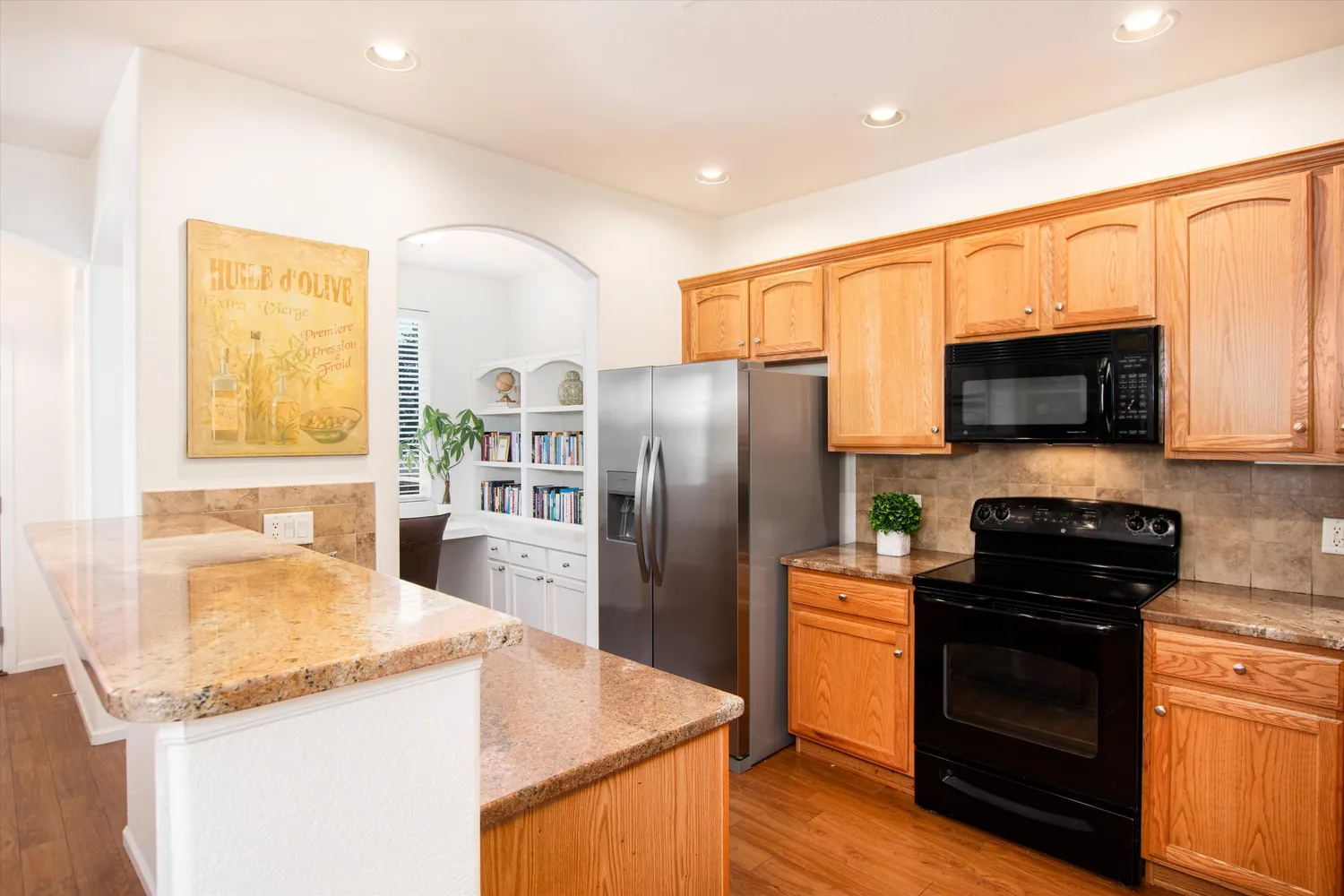 $565,000 | 601 West Burgundy Street, Unit B, Littleton, CO 80129