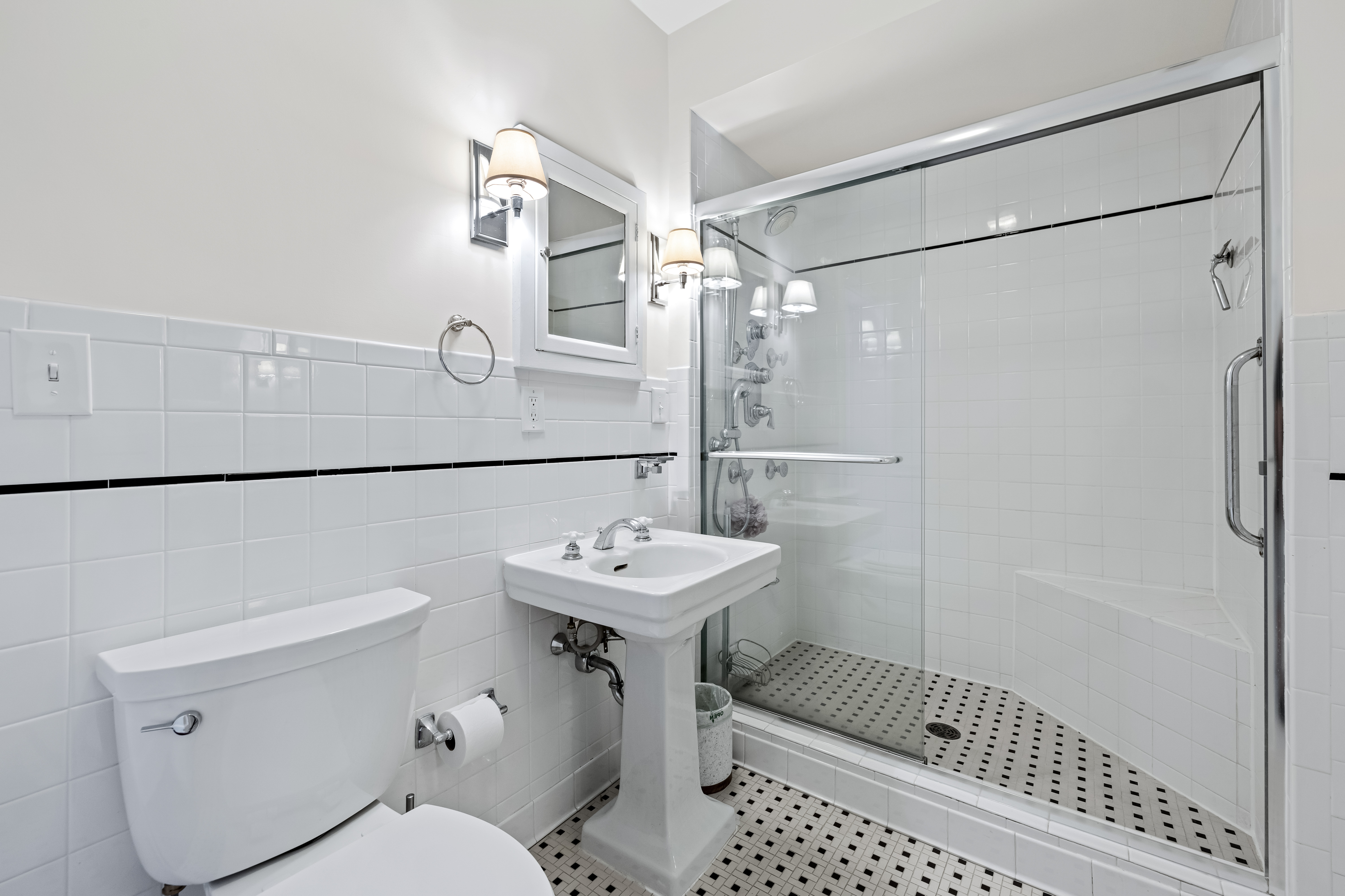 265 Stratford Road Baltimore, MD 21218 - Photo 52 of 71