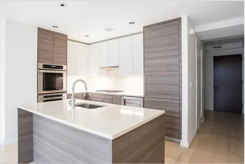 $7,500 | 1 Franklin Street, Unit 2305, Boston, MA 02110