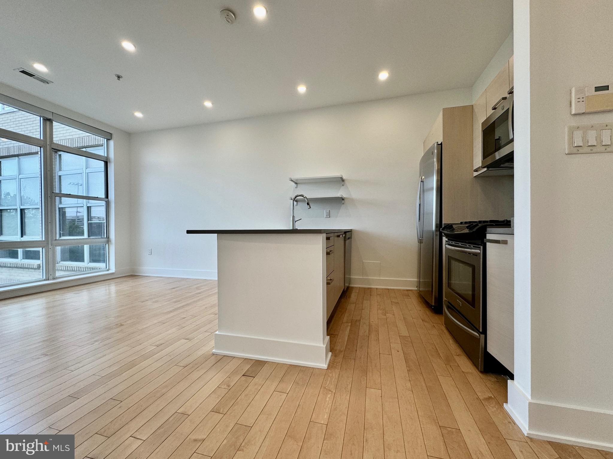 1616 11th Street Northwest, Unit PH3 Washington, DC 20001 - Photo 4 of 35