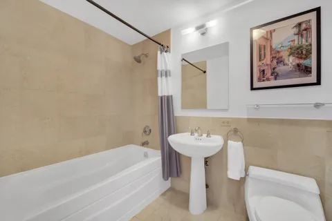 $2,099,000 | 1485 5th Avenue, Unit 18/19H | Harlem