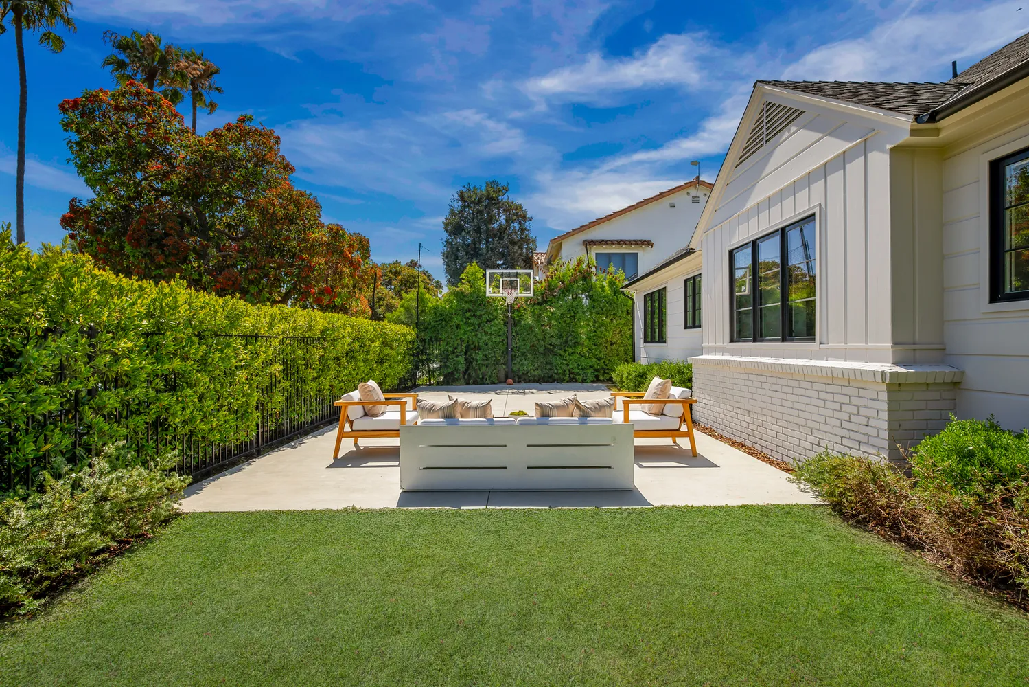 $6,999,000 | 14903 Pampas Ricas Boulevard, Pacific Palisades, CA 90272