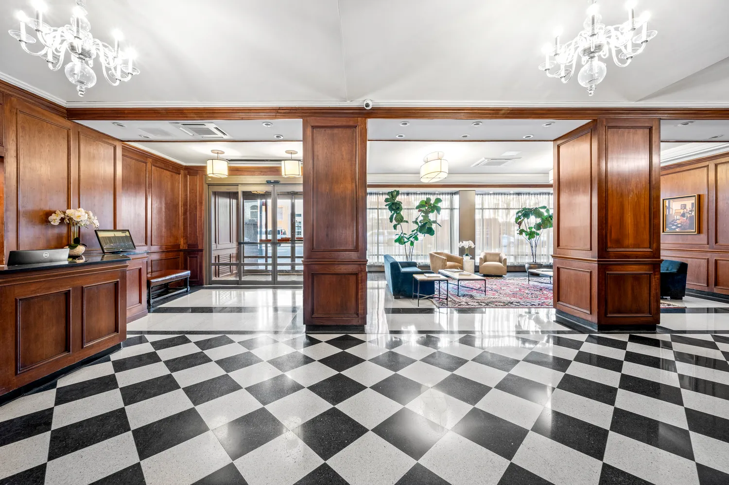 $1,175,000 | 77 7th Avenue, Unit 10N | Chelsea