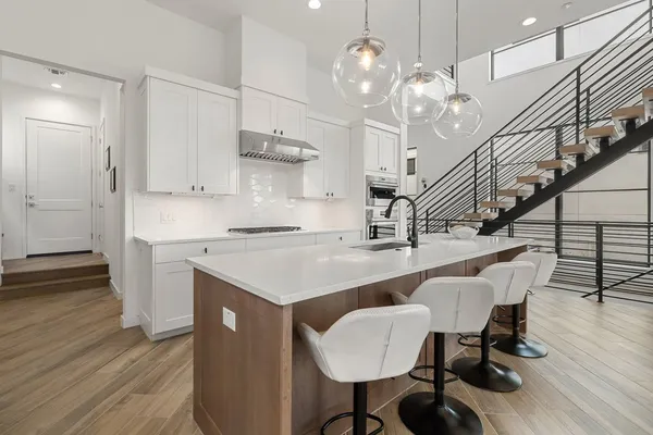 $1,825,000 | 6603 Liliana Lane, Austin, TX 78746