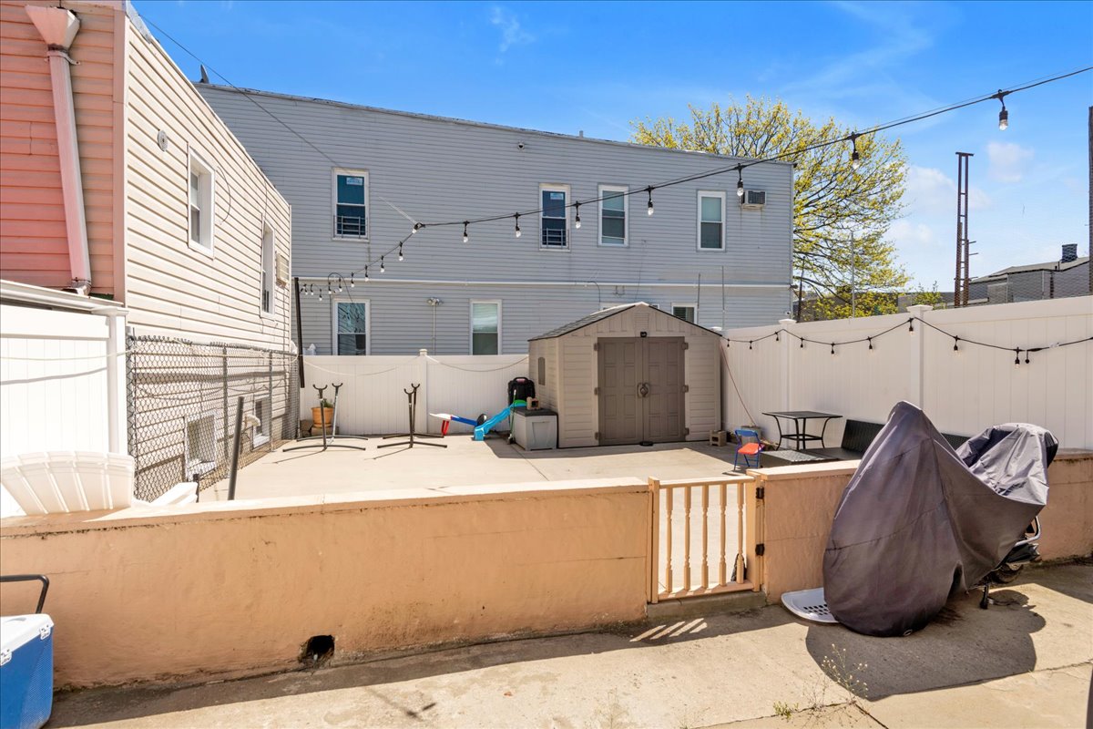 90-16 97th Avenue Queens, NY 11416 - Photo 20 of 22