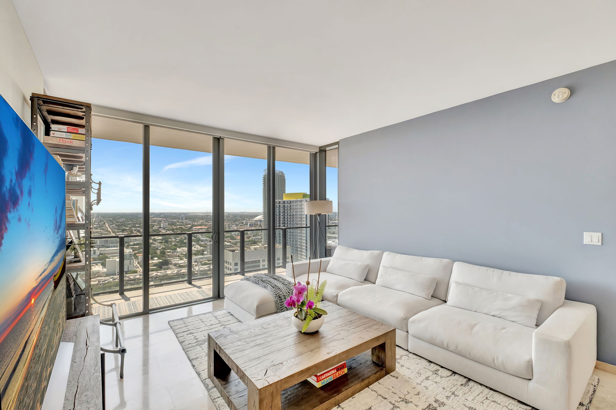 88 Southwest 7th Street, Unit 3604 Miami, FL 33130 - Photo 3 of 57