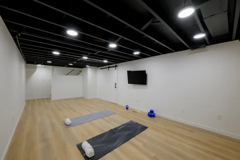 $675,000 | 115 Lakeside Drive, Greenbelt, MD 20770