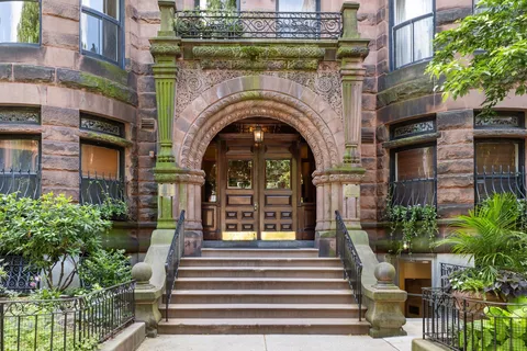 $825,000 | 259 Beacon Street, Unit 23, Boston, MA 02116