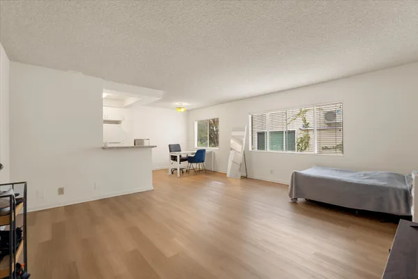$495,000 | 1334 South Carmelina Avenue, Unit 1, Los Angeles, CA 90025