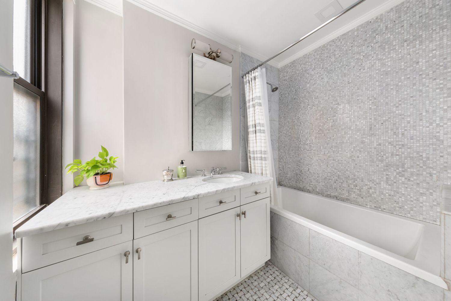 905 West End Avenue, Unit 81 Manhattan, NY 10025 - Photo 10 of 15