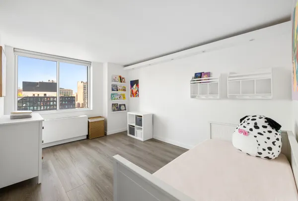 $10,000 | 50 Lexington Avenue, Unit 25E | Flatiron