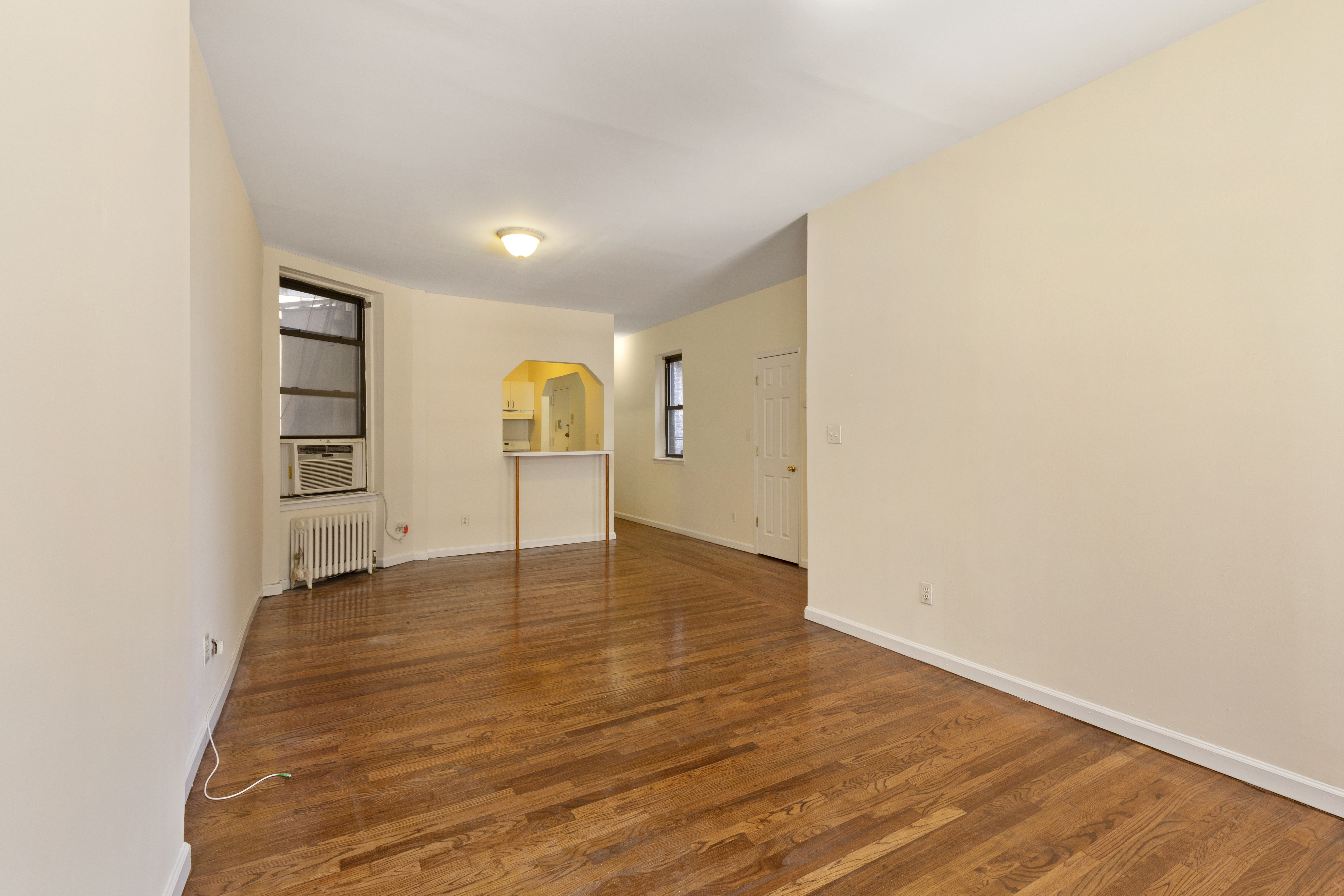 422 East 58th Street, Unit 6B Manhattan, NY 10022 - Photo 2 of 8