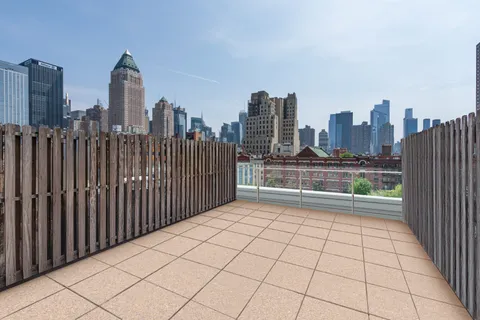 $1,575,000 | 454 West 54th Street, Unit 3P | Hell's Kitchen