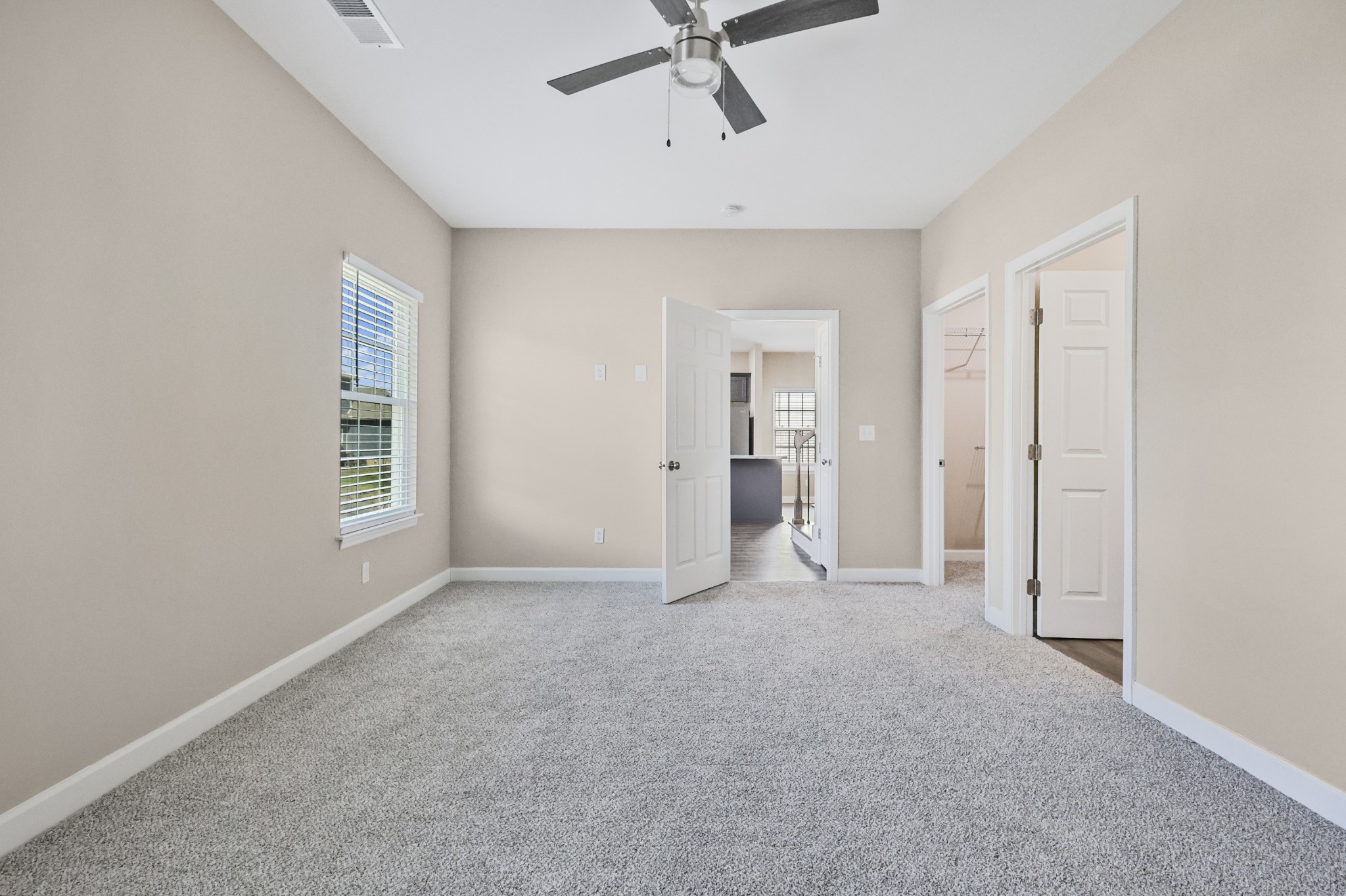 871 Blessings Way Gallatin, TN 37066 - Photo 13 of 25 a view of empty room with ceiling fan