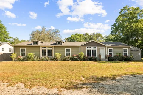 $378,000 | 748 Phillips Drive, Freeport, FL 32439