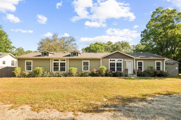 $378,000 | 748 Phillips Drive, Freeport, FL 32439
