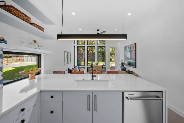 $579,000 | 219 Lessin Lane, Unit 10A, Austin, TX 78704