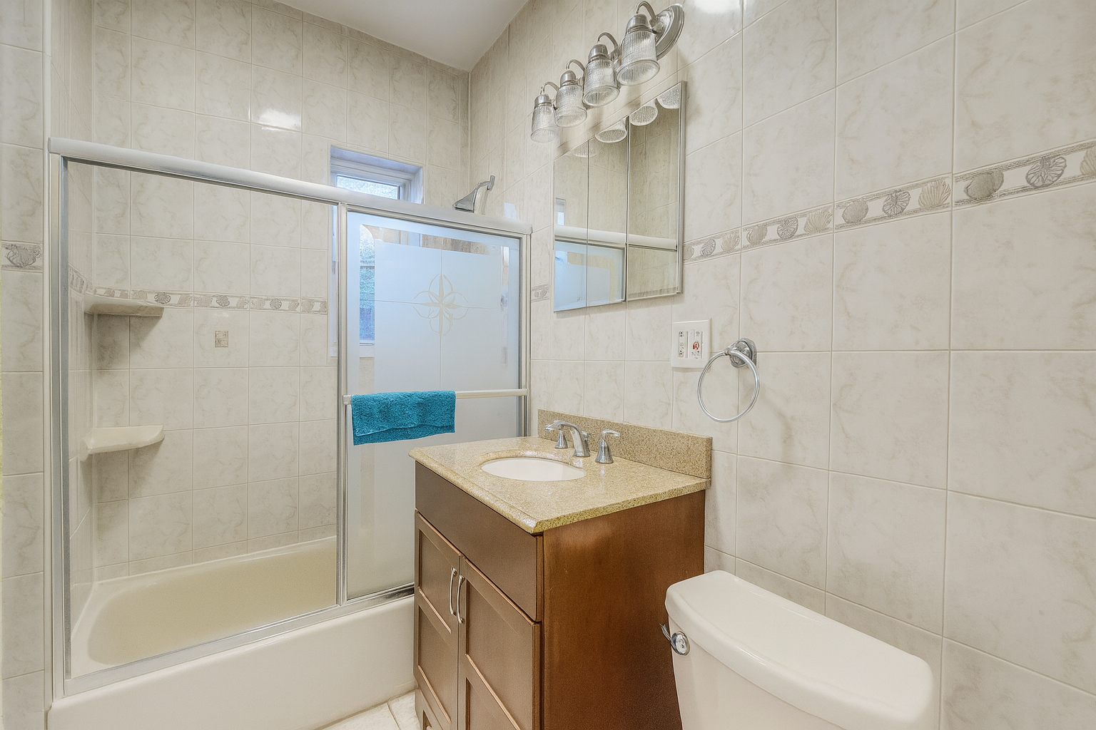 191-13 42nd Avenue, Unit 2R Queens, NY 11358 - Photo 7 of 7