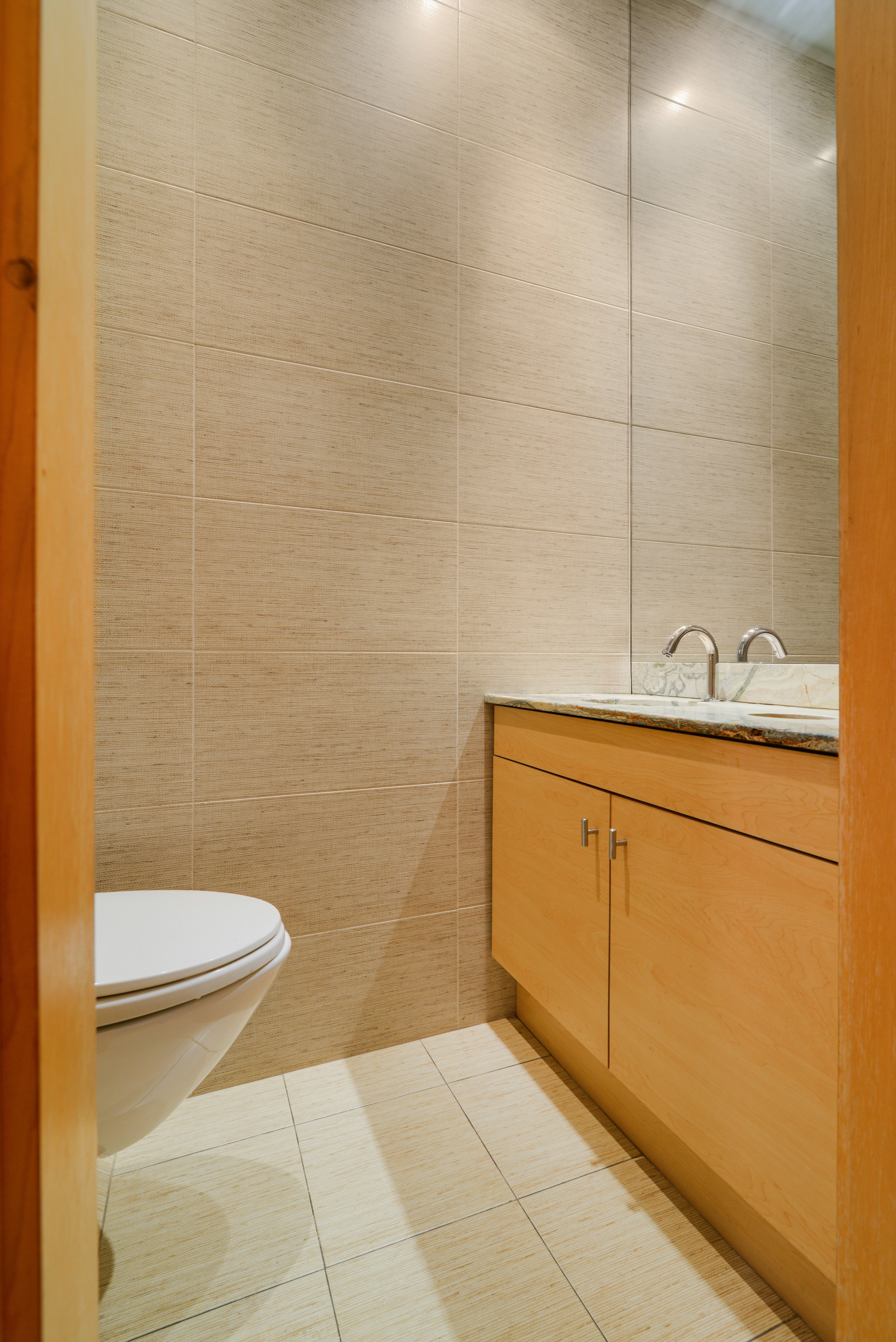 570 Park Avenue, Unit GROUND D Manhattan, NY 10065 - Photo 9 of 13 a bathroom with a sink and a toilet