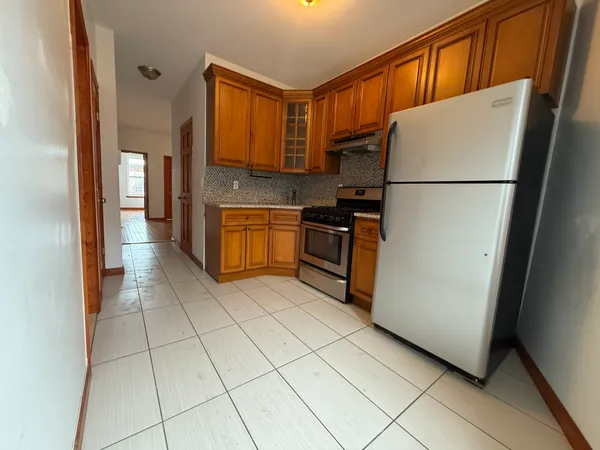 $4,295 | 386 Prospect Place | Prospect Heights