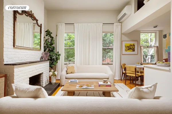 $2,995,000 | 136 Pacific Street, Unit 3/4 | Cobble Hill