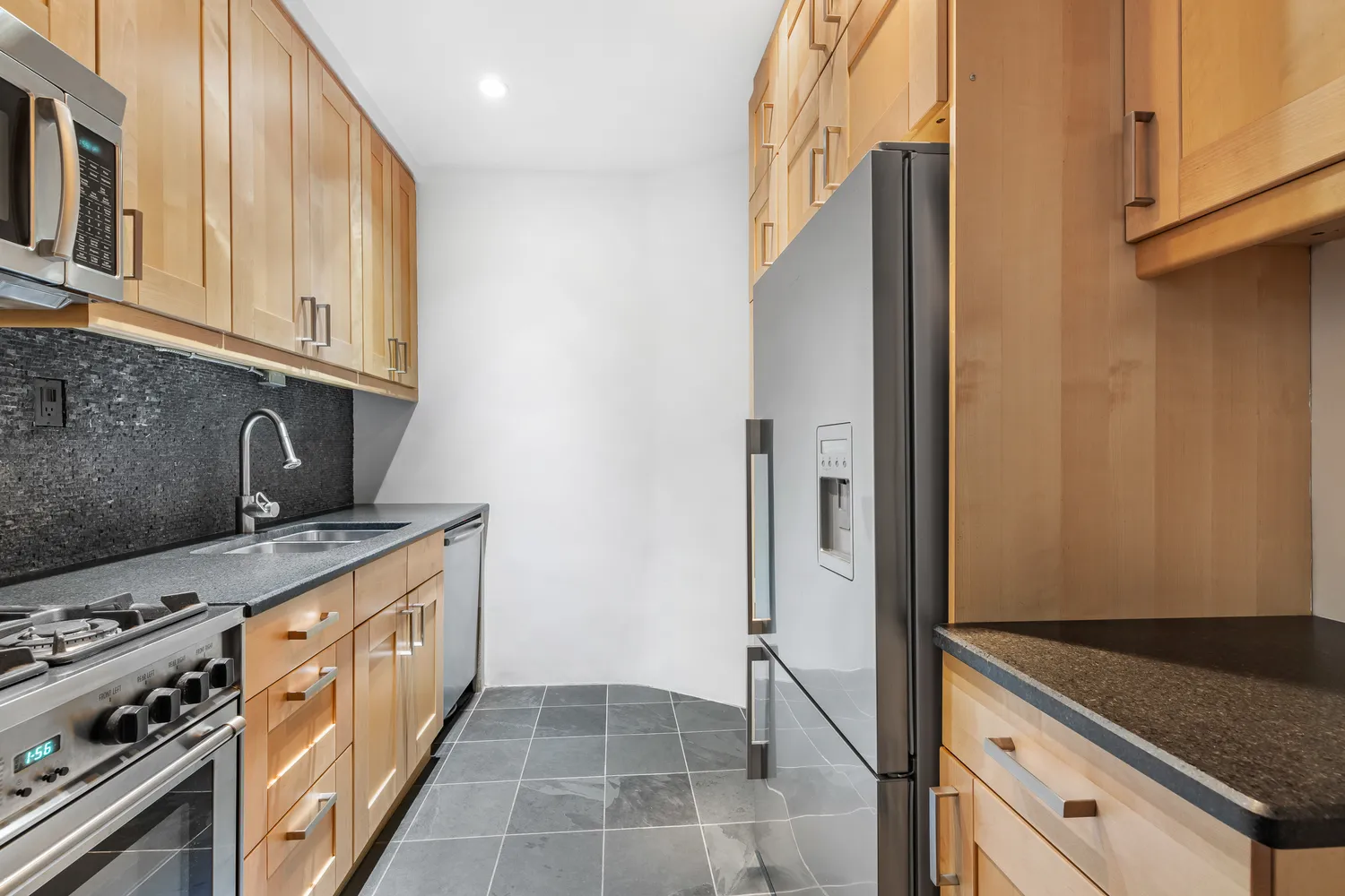 $625,000 | 66 Madison Avenue, Unit 1D | NoMad