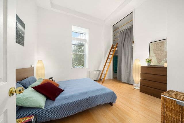 $1,175,000 | 55 Poplar Street, Unit 1K | Brooklyn Heights