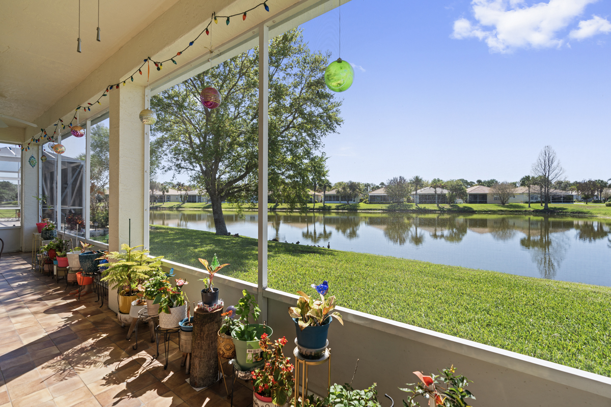 337 Southwest Maclay Way Port St. Lucie, FL 34986 - Photo 4 of 55