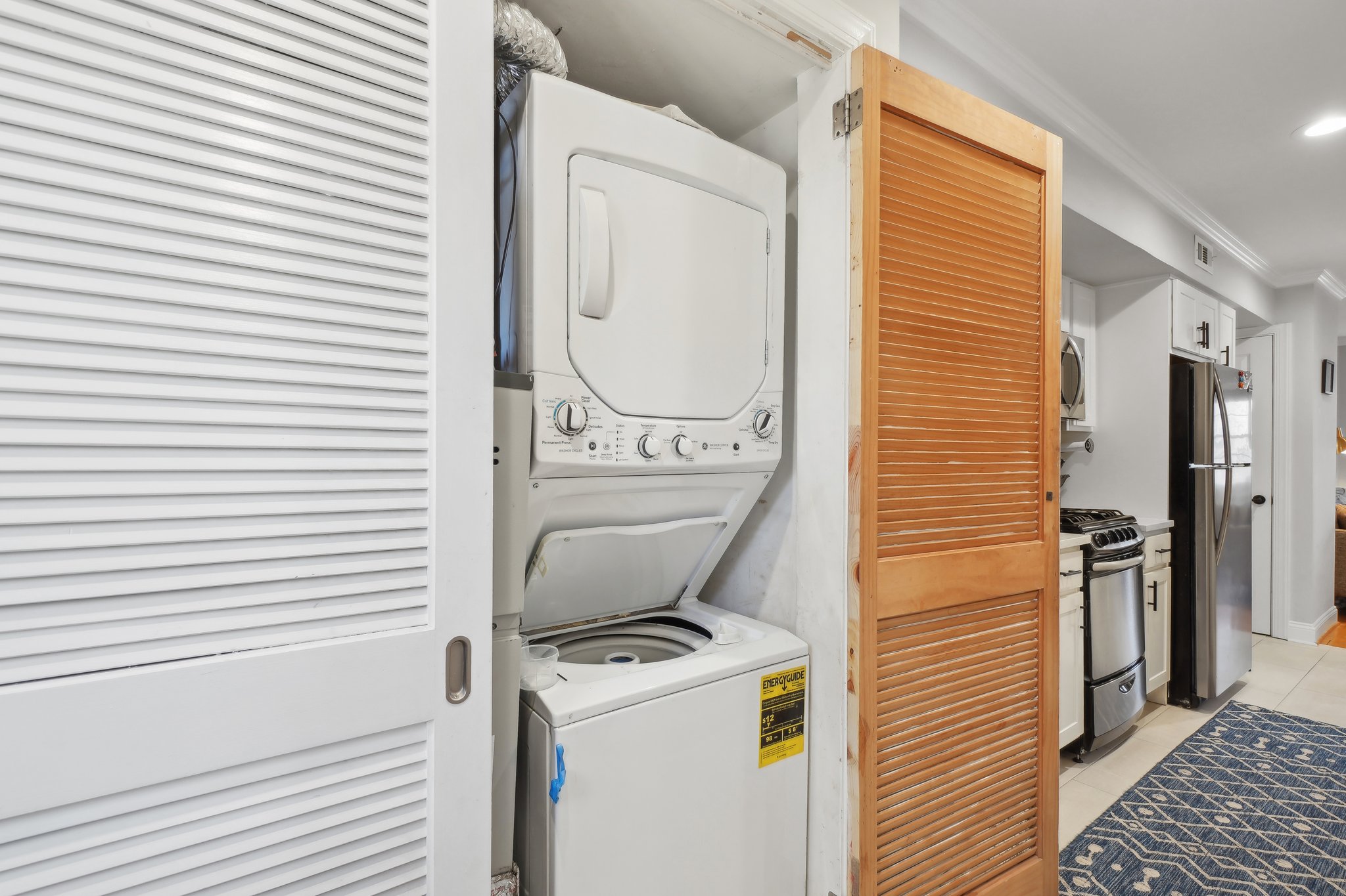123 17th Street Southeast Washington, DC 20003 - Photo 10 of 18 a utility room with dryer and washer