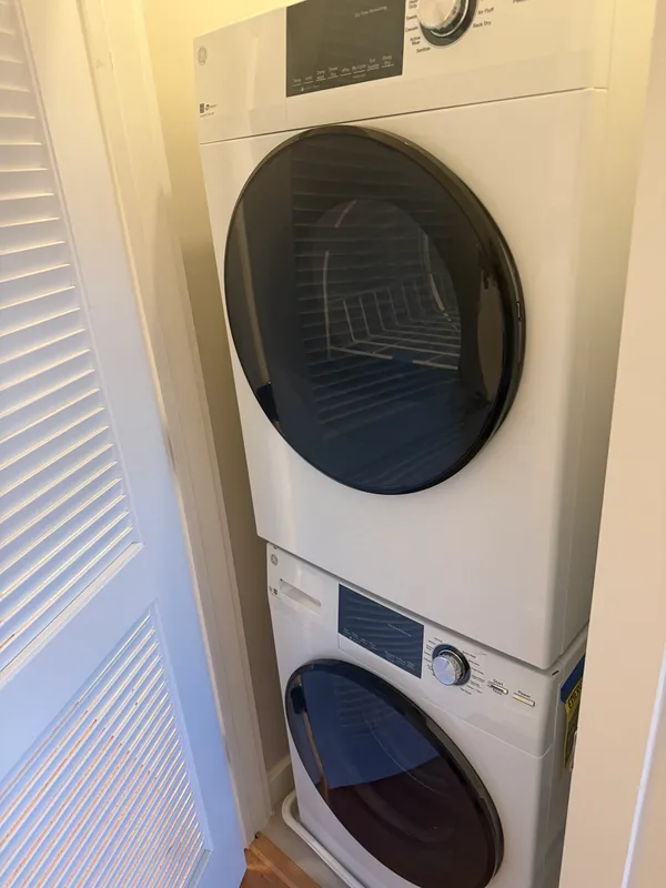 a close up view of washer and dryer