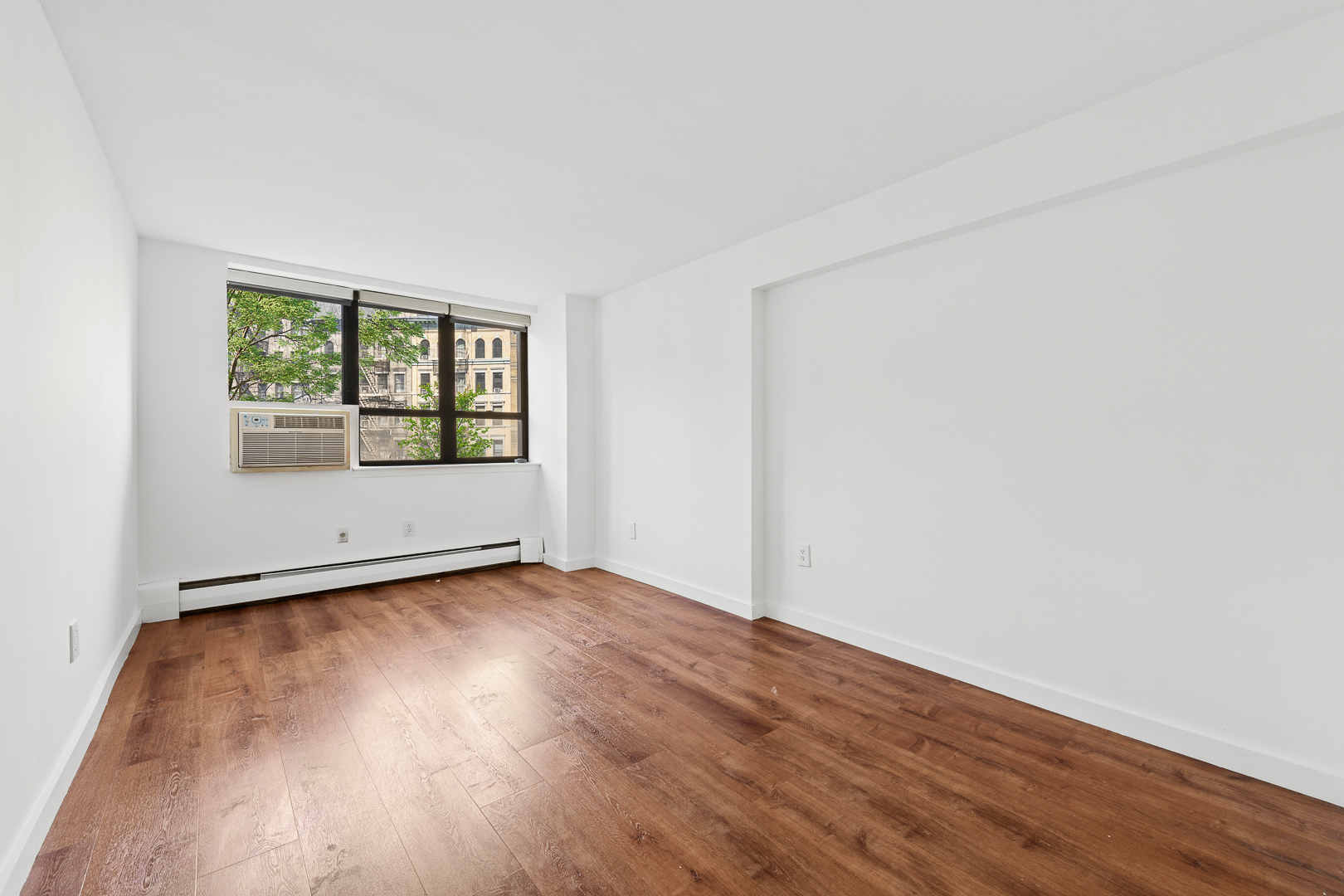 301 West 110th Street, Unit 1C Manhattan, NY 10026 - Photo 7 of 10