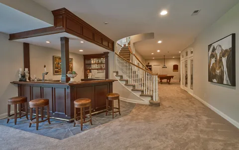 $2,375,000 | 10 Eastburn Drive, New Hope, PA 18938