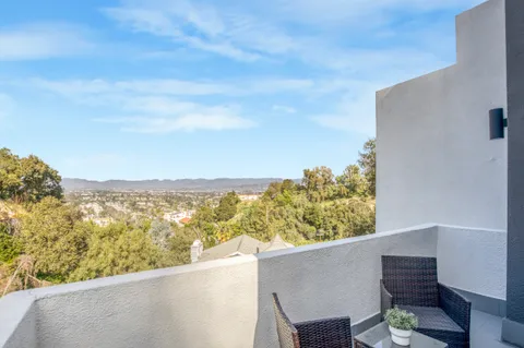 $1,399,000 | 4110 Vanetta Place, Studio City, CA 91604