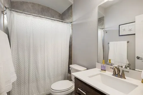 $1,250,000 | 207 San Siro Cove, Austin, TX 78738