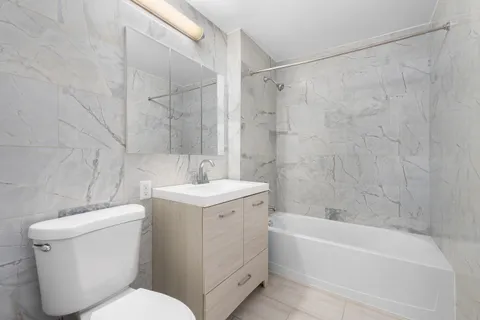 $899,000 | 40 West 116th Street, Unit A307 | Harlem