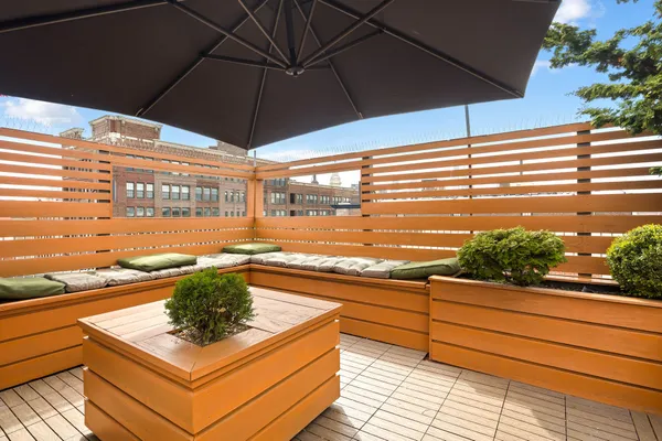 $685,000 | 313-315 North 3rd Street, Unit 5A, Philadelphia, PA 19106