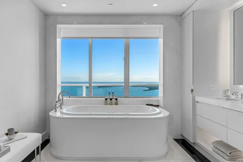 $11,750,000 | 1425 Brickell Avenue, Unit 42F, Miami, FL 33131
