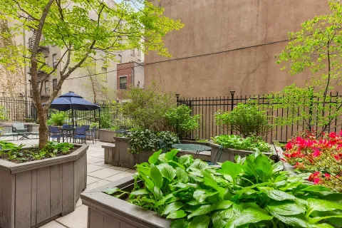 $985,000 | 780 West End Avenue, Unit 4F | Upper West Side