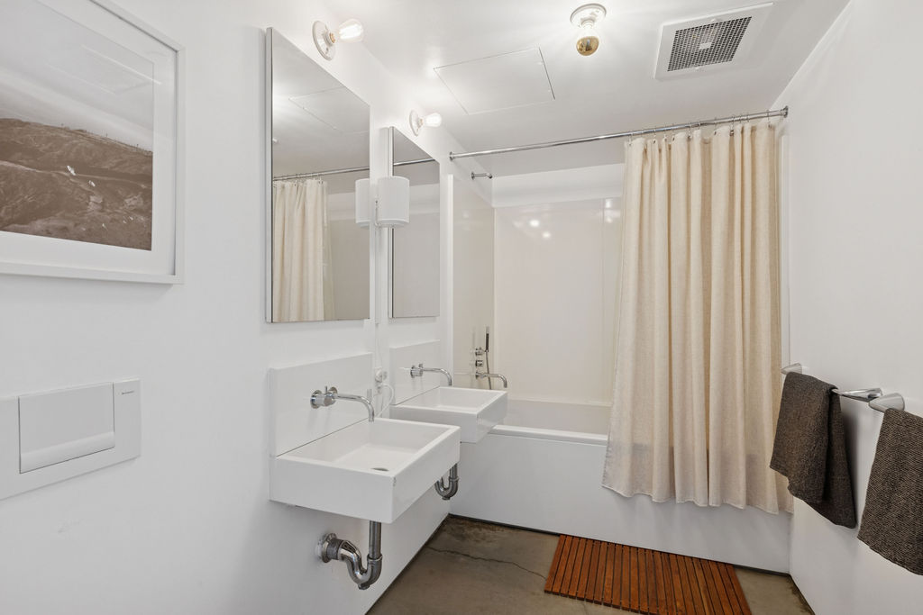 224 East 14th Street, Unit 3 Manhattan, NY 10003 - Photo 5 of 6