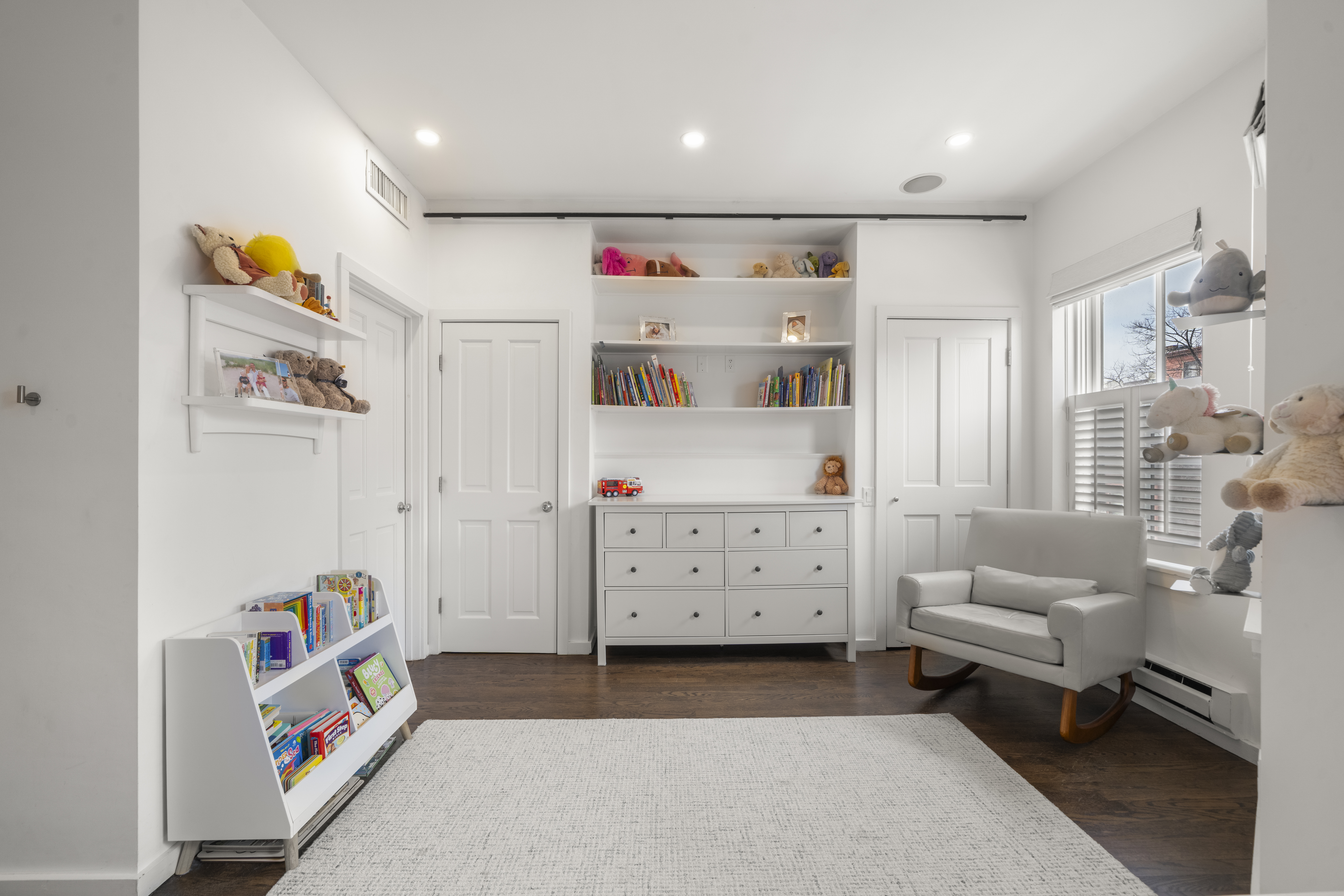 54 Appleton Street, Unit 4 Boston, MA 02116 - Photo 23 of 40