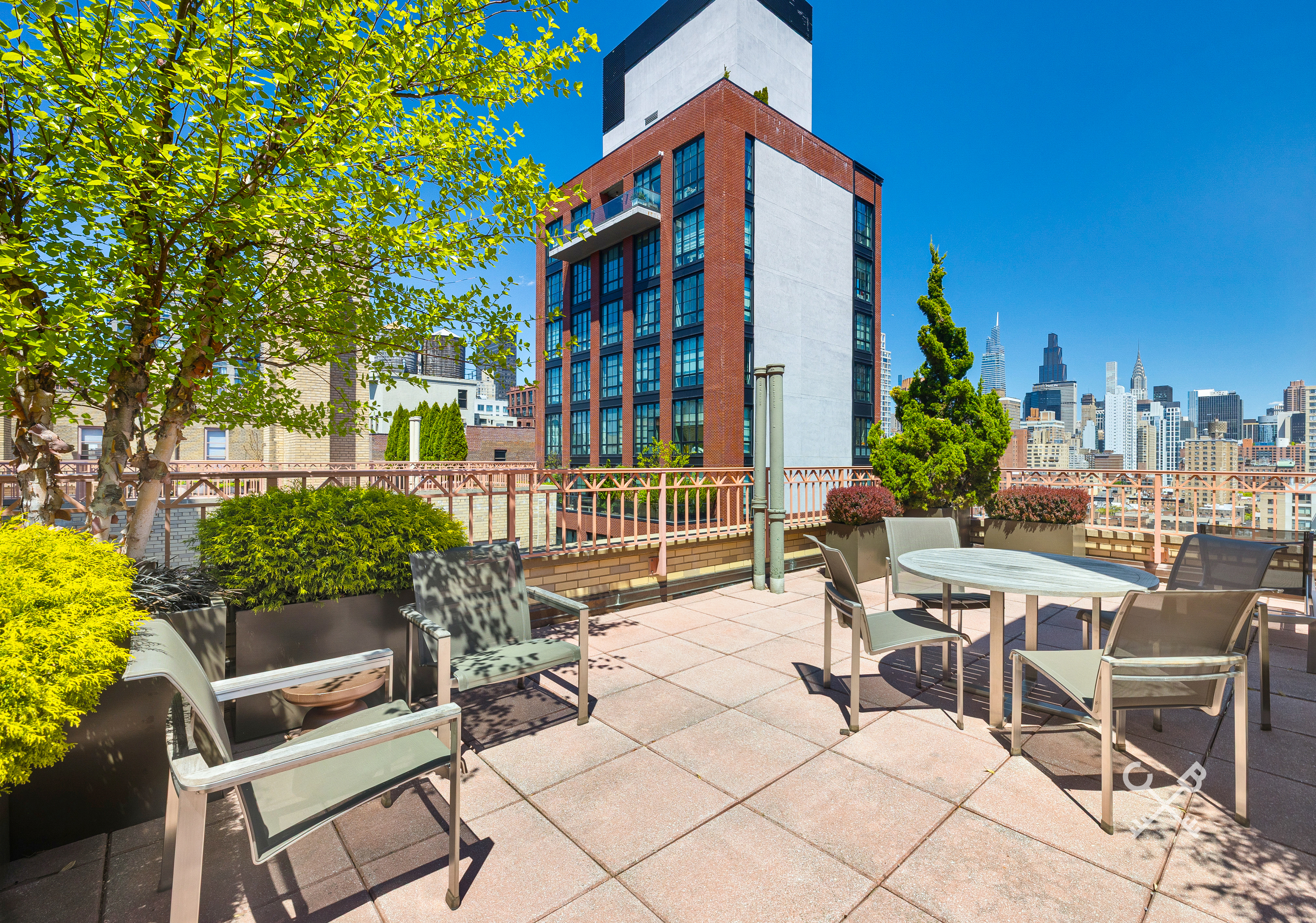235 East 22nd Street, Unit 7P Manhattan, NY 10010 - Photo 8 of 12